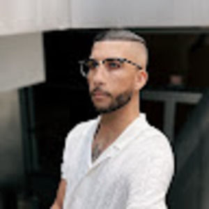 Meet your Posher, Josh